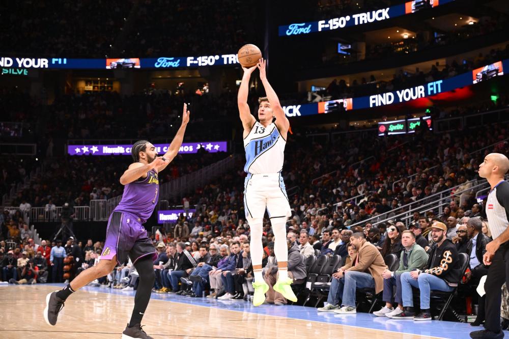 在与凯恩等 在与凯恩等