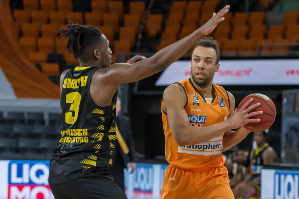 球员间的默 球员间的默